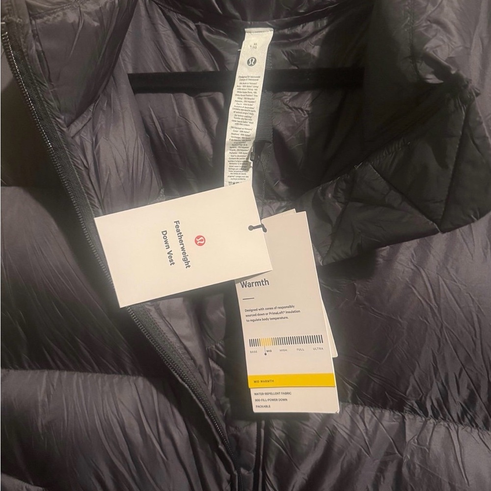 Lululemon Feather Weight down vest graphite NEW WITH TAGS XL - Picture 7 of 11